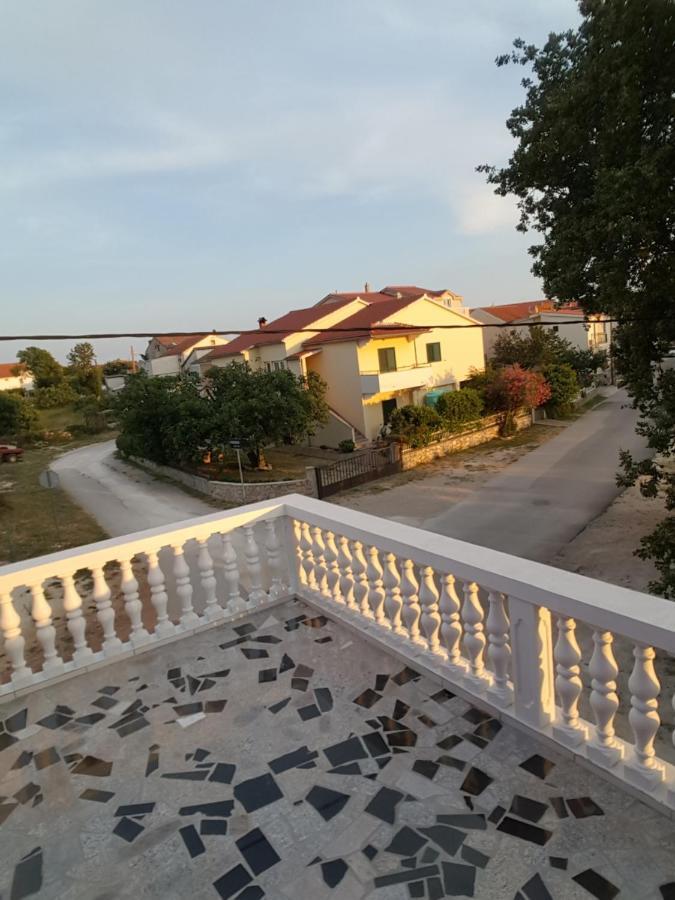 Apartments Megi Biograd Na Moru Buitenkant foto