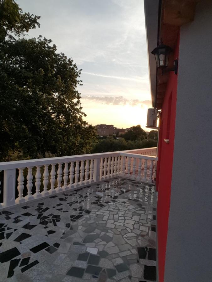 Apartments Megi Biograd Na Moru Buitenkant foto