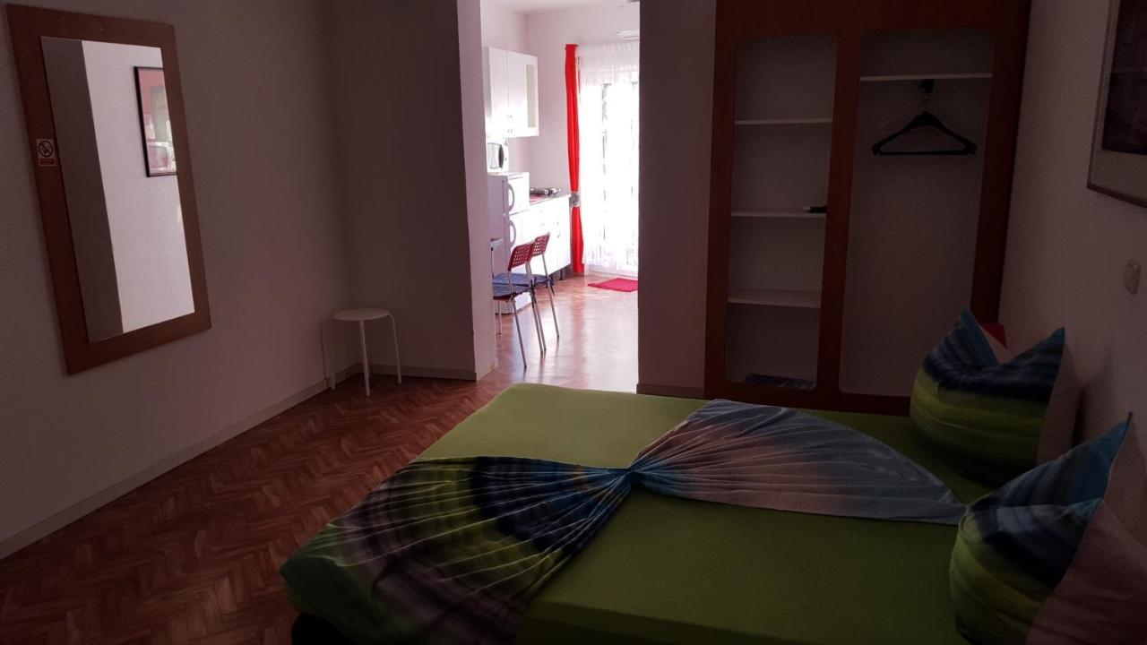 Apartments Megi Biograd Na Moru Buitenkant foto