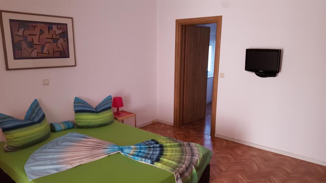 Apartments Megi Biograd Na Moru Buitenkant foto